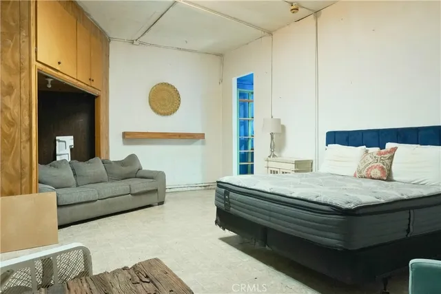 $3,200 | 1641 South Longwood Avenue, Los Angeles, CA 90019