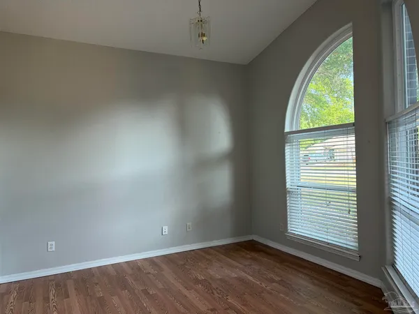 $2,075 | 5614 Whispering Woods Drive, Pace, FL 32571
