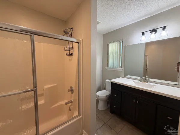 $2,075 | 5614 Whispering Woods Drive, Pace, FL 32571