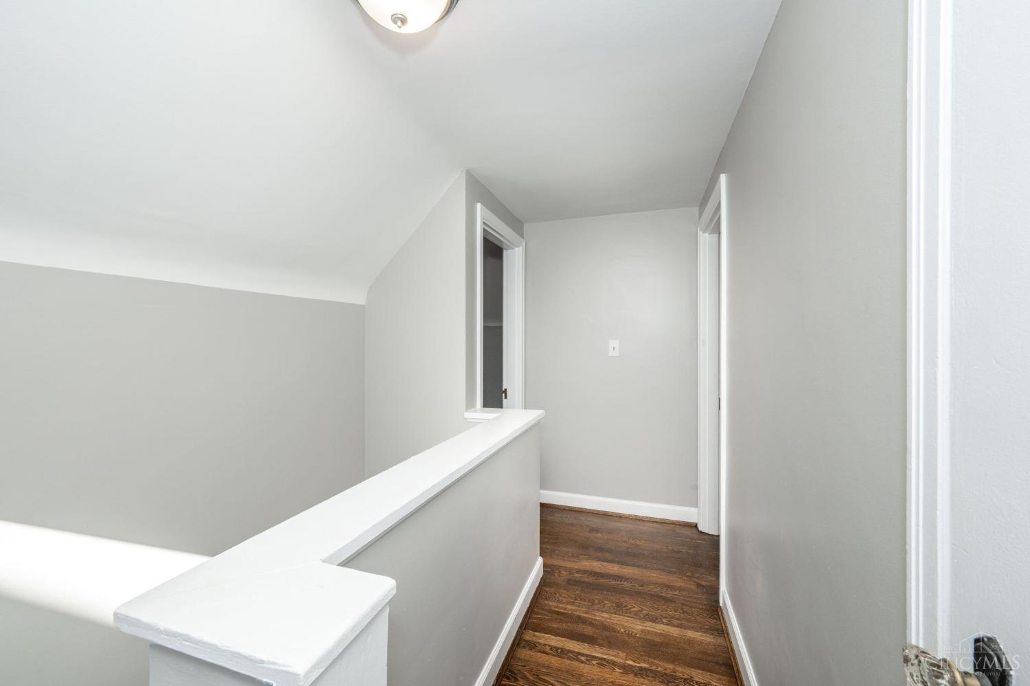 2413 Ferguson Road Cincinnati, OH 45238 - Photo 24 of 46