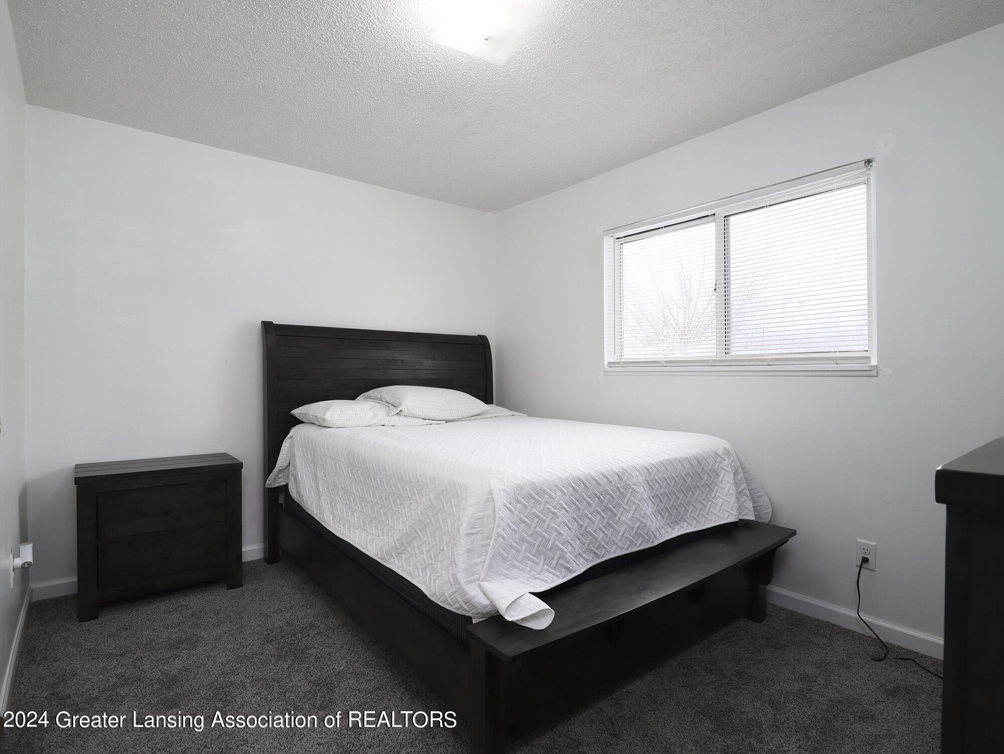 3312 West Jolly Road Lansing, MI 48911 - Photo 16 of 27 8Bed3-1