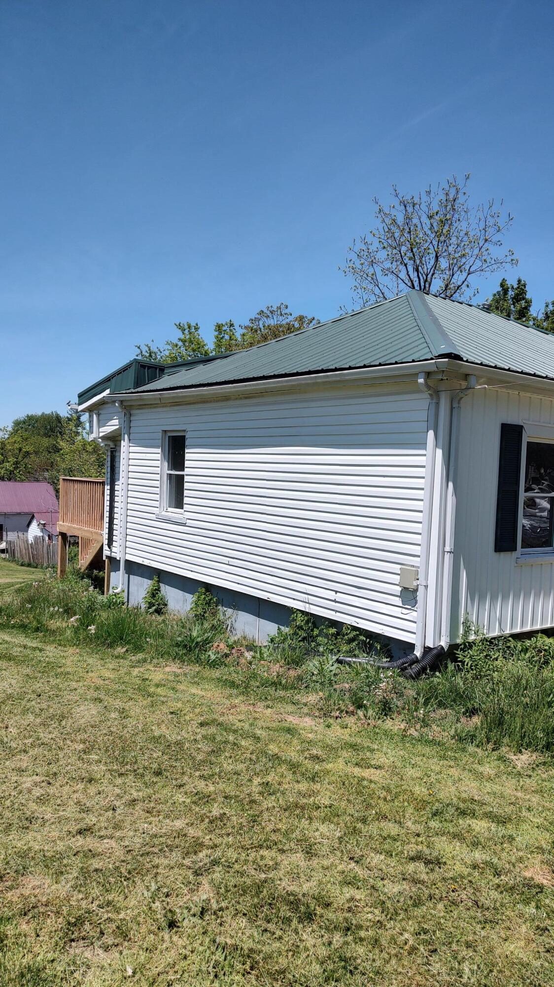 234 Pendleton Street Winchester, KY 40391 - Photo 3 of 13 IMG_20230505_133607782_HDR