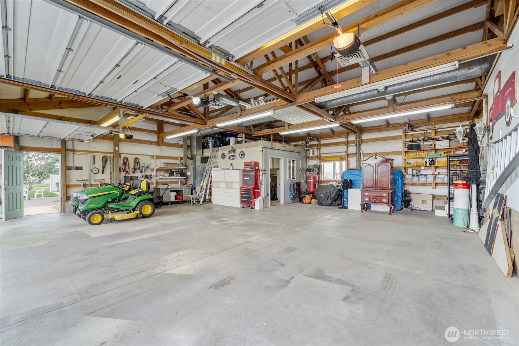 413 North Albro Road Prosser, WA 99350 - Photo 33 of 36