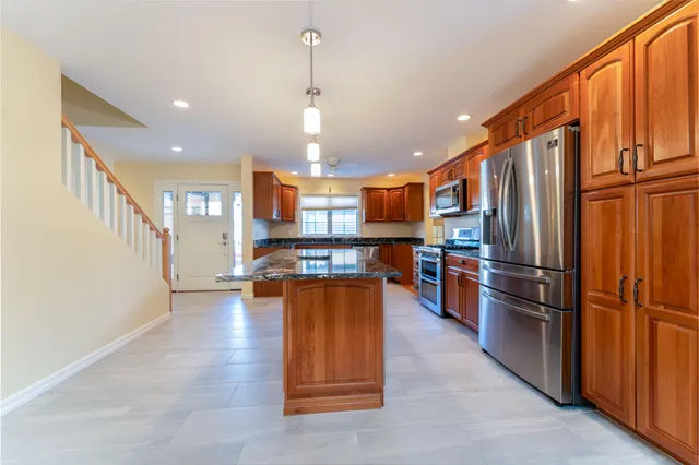 $825,000 | 4 Iris Way, Unit 50, Brunswick, ME 04011