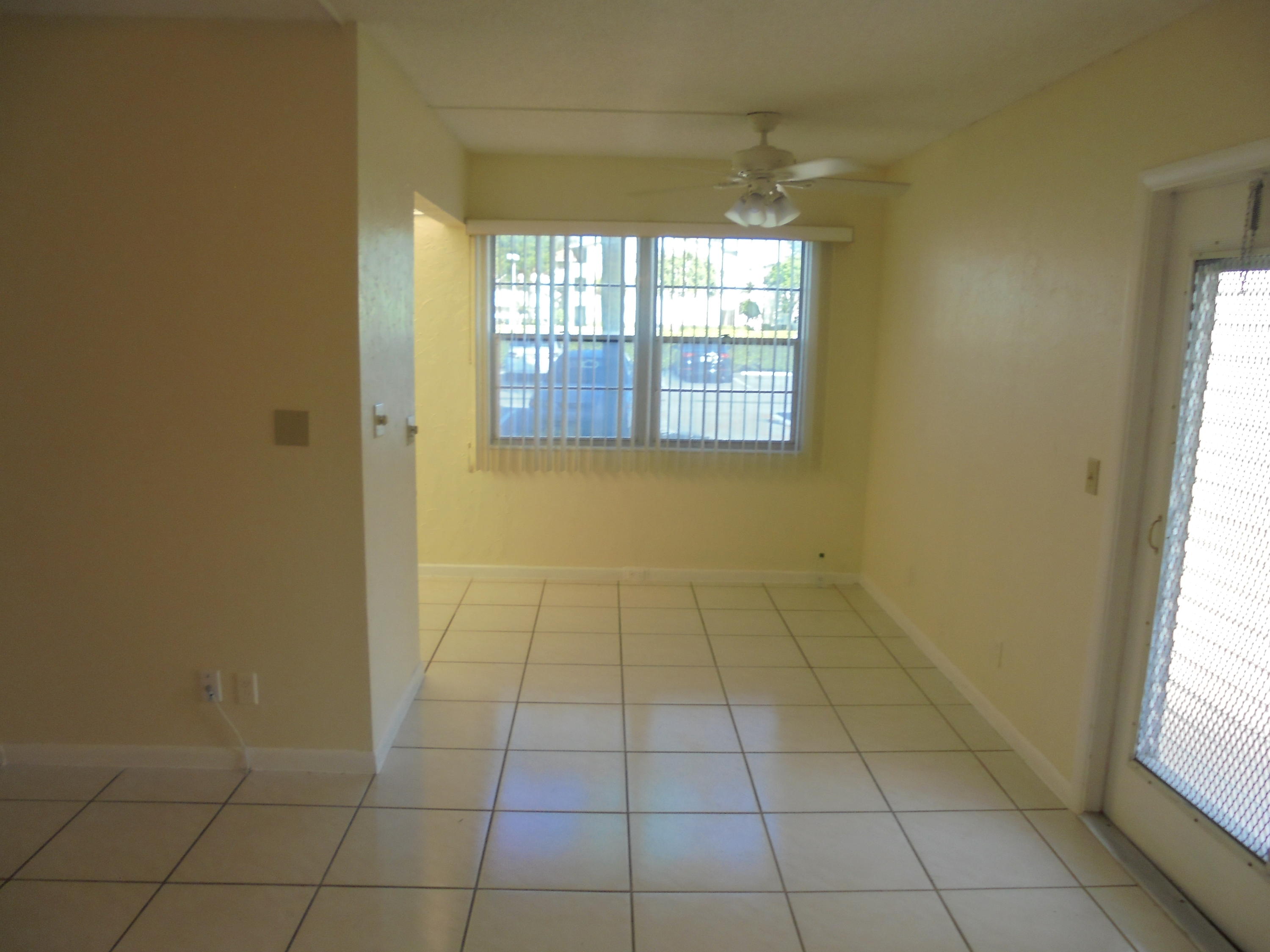 56 Fanshaw B Boca Raton, FL 33434 - Photo 6 of 15 006
