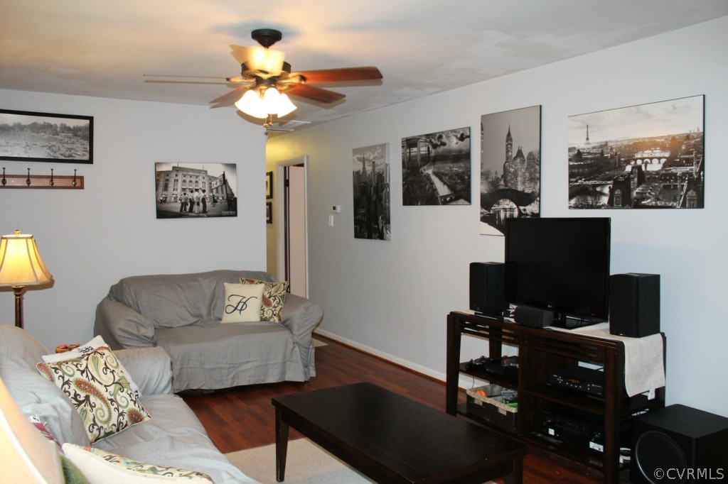 2406 Rio Vista Street Chester, VA 23831 - Photo 5 of 20