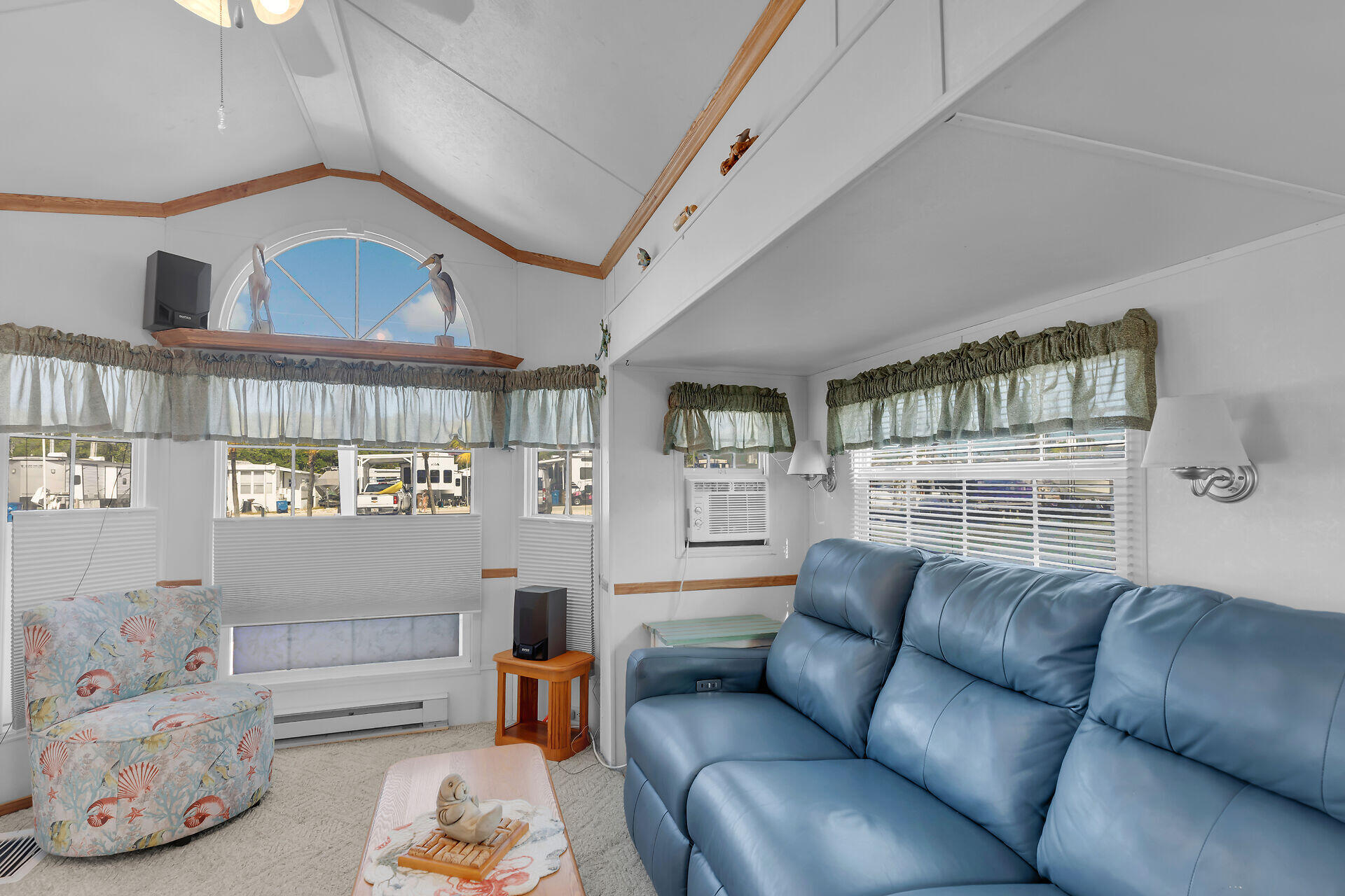 325 Calusa Street, Unit 213 Key Largo, FL 33037 - Photo 11 of 60 cozy living space