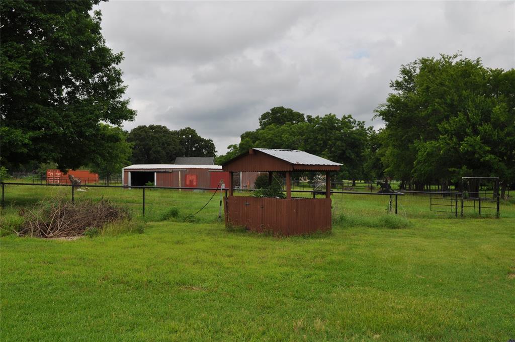 180 Davis Road Combine, TX 75159 - Photo 13 of 16 Barn and Water Well