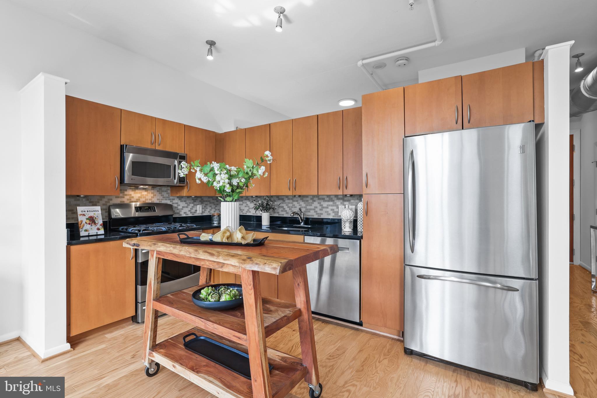 811 4th Street Northwest, Unit 419 Washington, DC 20001 - Photo 12 of 57