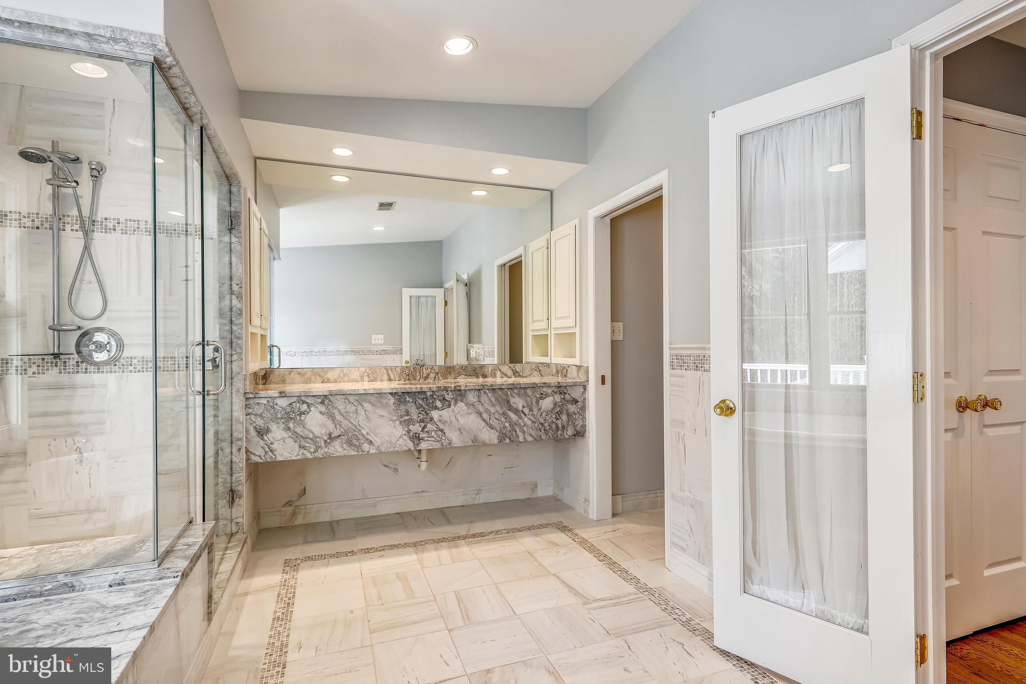 11817 Smoketree Road Potomac, MD 20854 - Photo 24 of 60 Master Bath shower