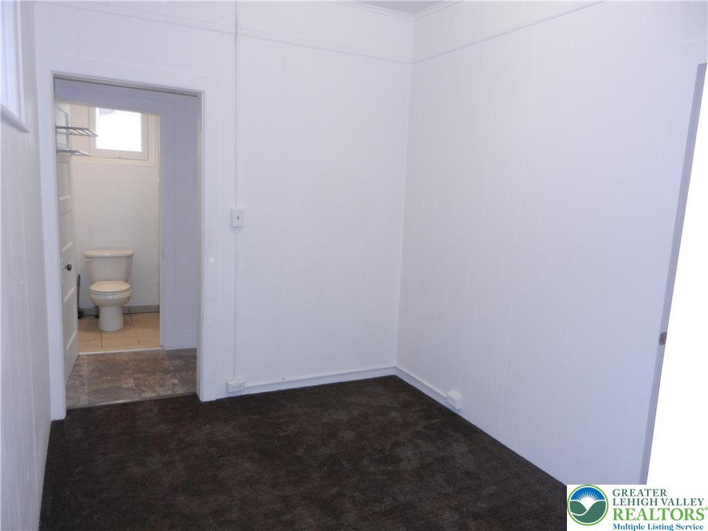 1428 Center Street, Unit 1 Bethlehem, PA 18018 - Photo 4 of 9 a view of a bathroom