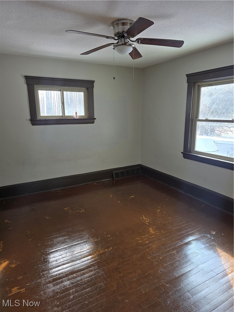 14512 Granger Road Maple Heights, OH 44137 - Photo 13 of 24 Gallery Image 13