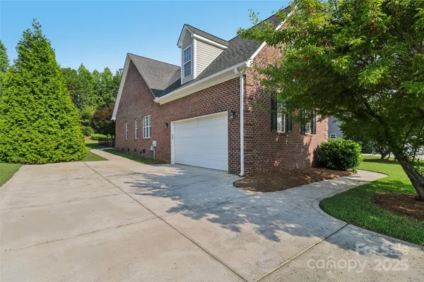 $520,000 | 2411 Stoney Run Drive, Oakboro, NC 28129