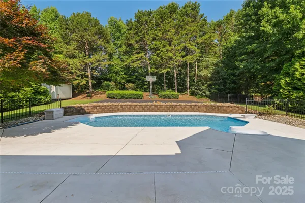 $520,000 | 2411 Stoney Run Drive, Oakboro, NC 28129