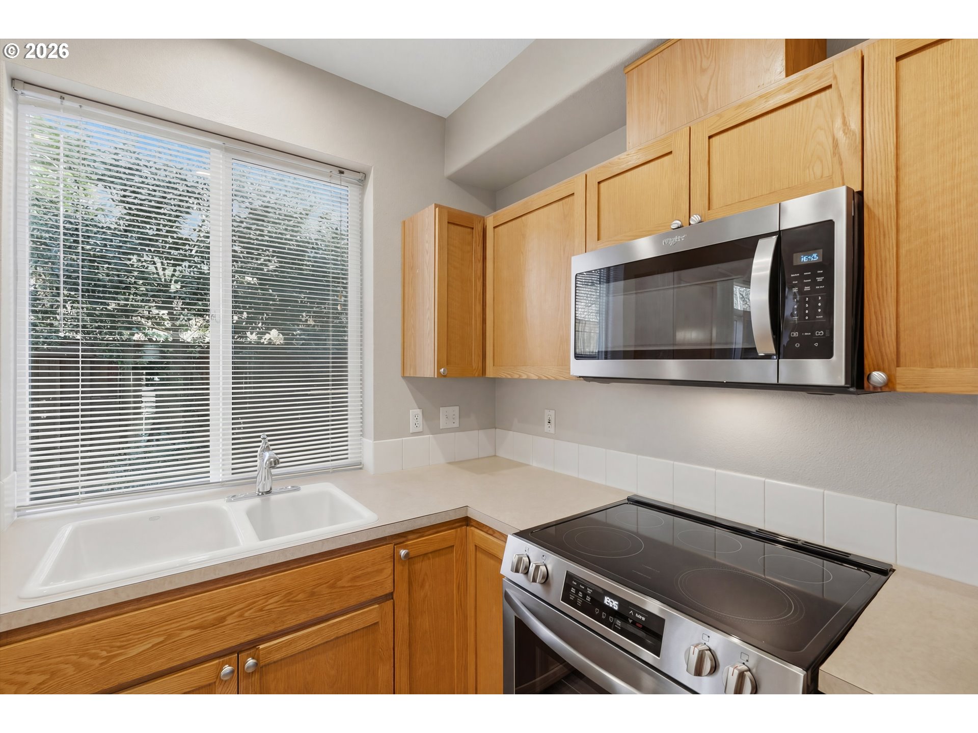 20871 Southwest Skiver Street Beaverton, OR 97078 - Photo 8 of 24