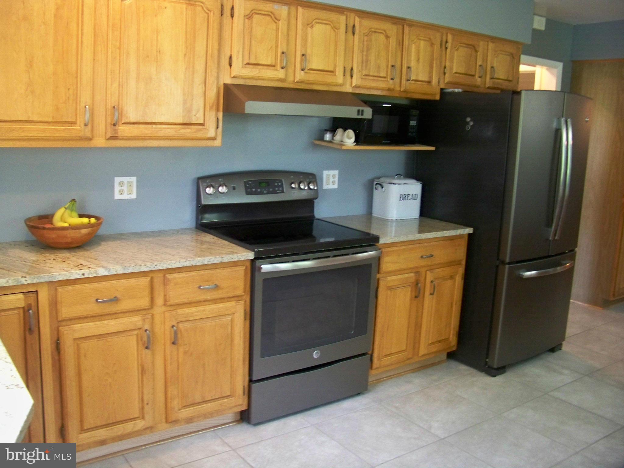 353 Steamboat Run Road Shepherdstown, WV 25443 - Photo 15 of 23 Kitchen