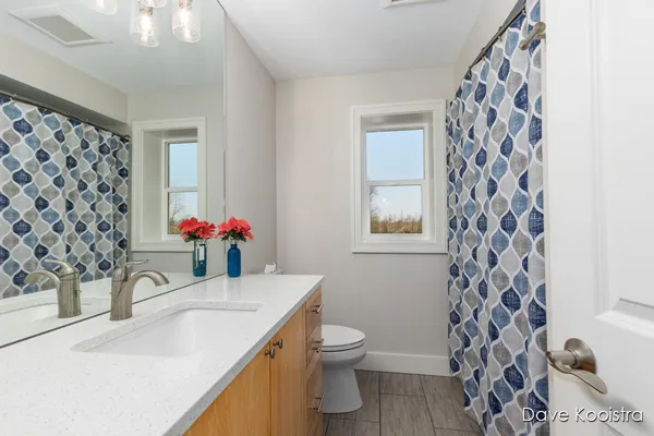 $799,900 | 3905 Sunset View, Wayland, MI 49348