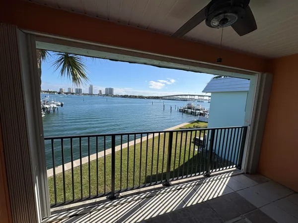 $2,500 | 360 Wilma Circle, Unit 5, Riviera Beach, FL 33404
