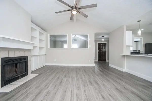 $1,850 | 15807 Los Altos Drive, Houston, TX 77083