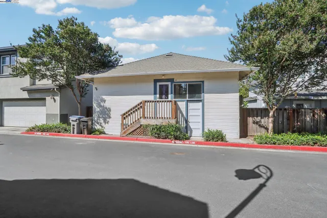 $899,888 | 774 South 12th Street, San Jose, CA 95112