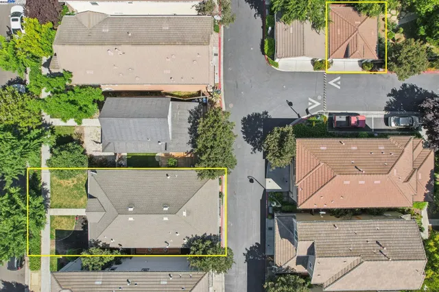 $899,888 | 774 South 12th Street, San Jose, CA 95112