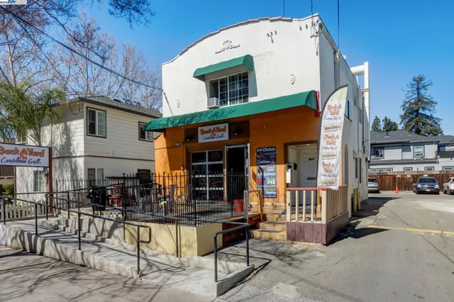 $899,888 | 774 South 12th Street, San Jose, CA 95112