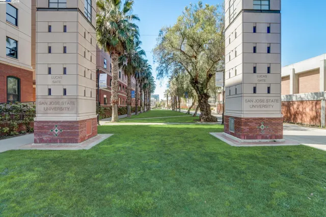 $899,888 | 774 South 12th Street, San Jose, CA 95112