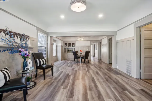 $899,888 | 774 South 12th Street, San Jose, CA 95112