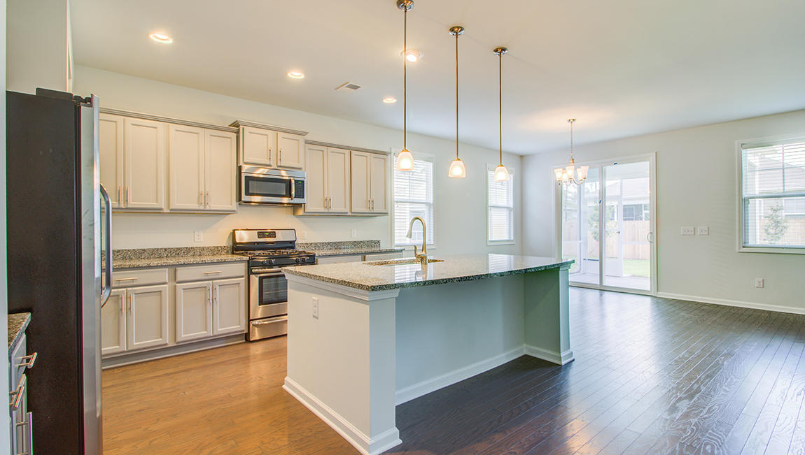 624 Kilarney Road Summerville, SC 29483 - Photo 13 of 57 asdre