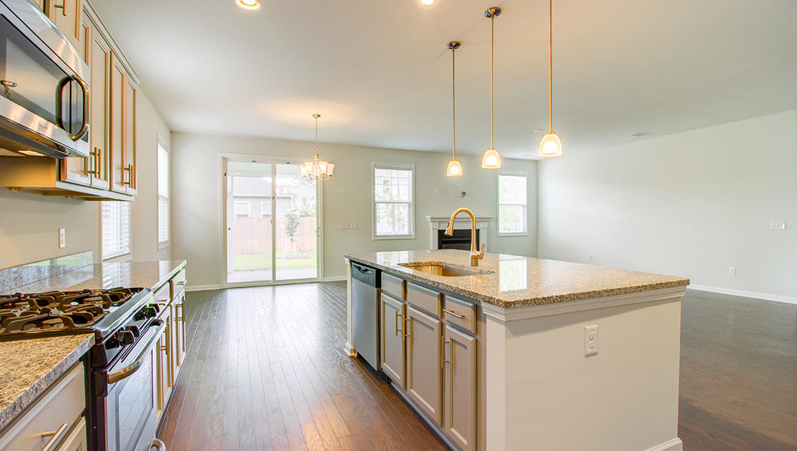 624 Kilarney Road Summerville, SC 29483 - Photo 16 of 57 asdf