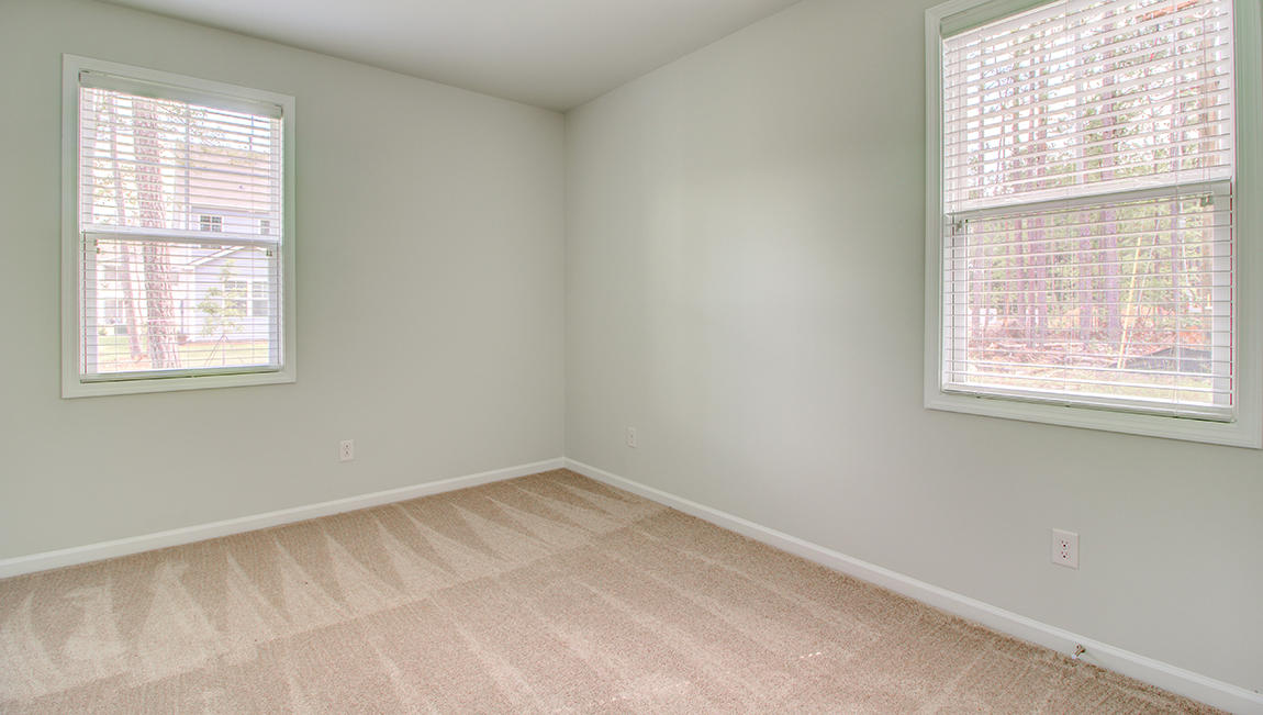 624 Kilarney Road Summerville, SC 29483 - Photo 10 of 57 adsf