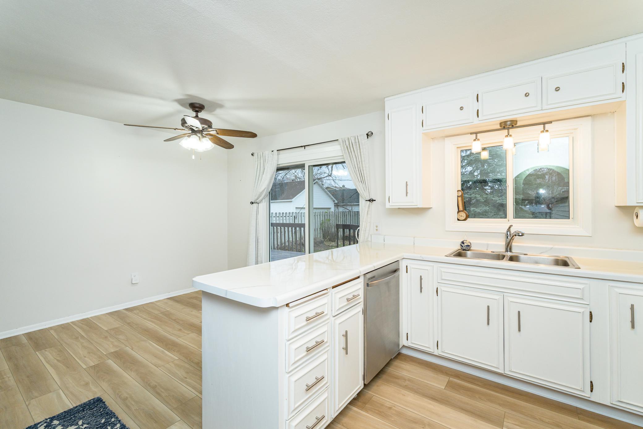 822 7th Avenue Southeast Rochester, MN 55904 - Photo 17 of 35