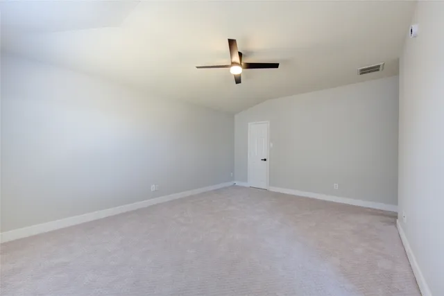 a view of walk in closet