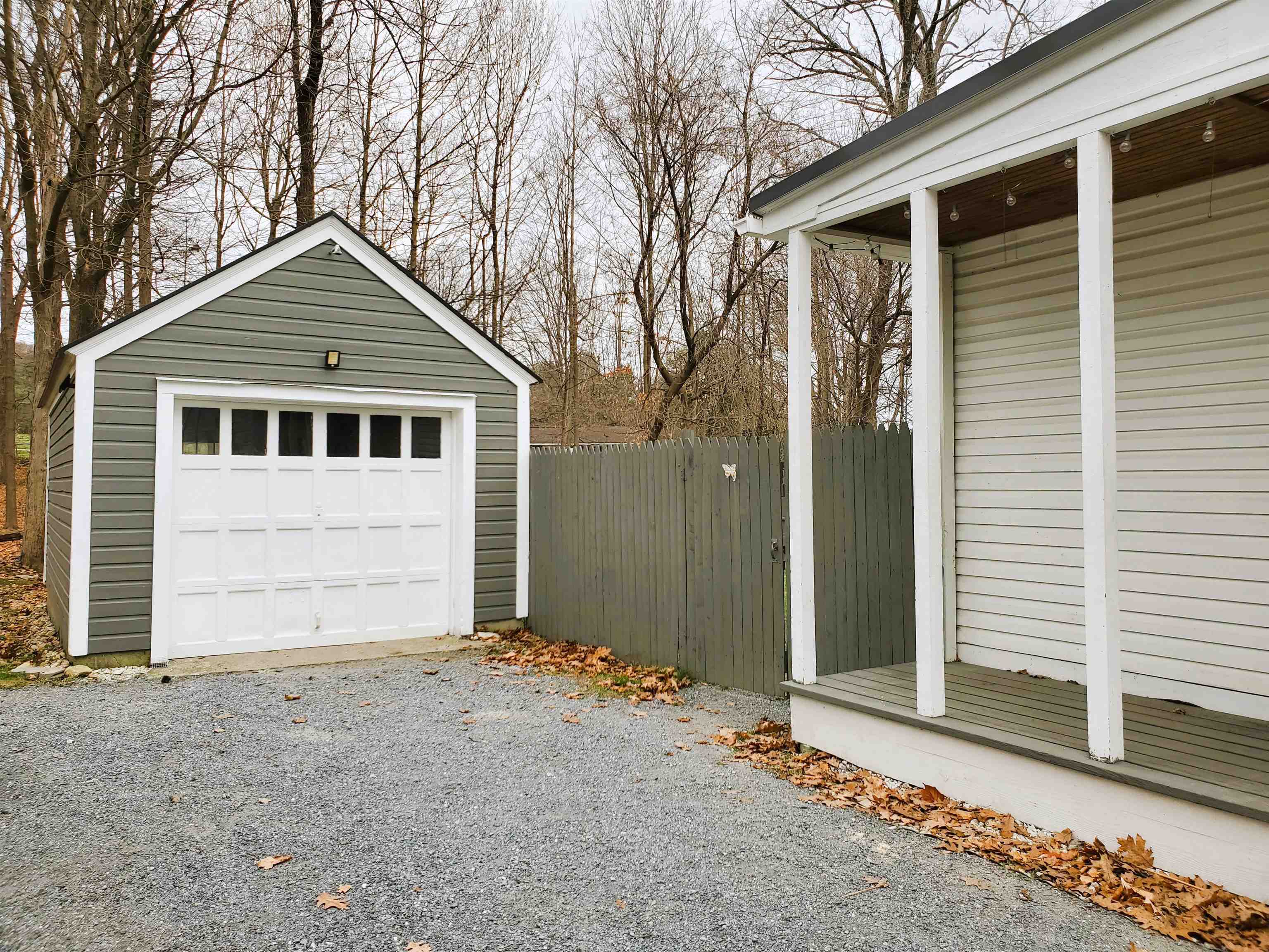 46 Pageant Street Bennington, VT 05201 - Photo 6 of 38