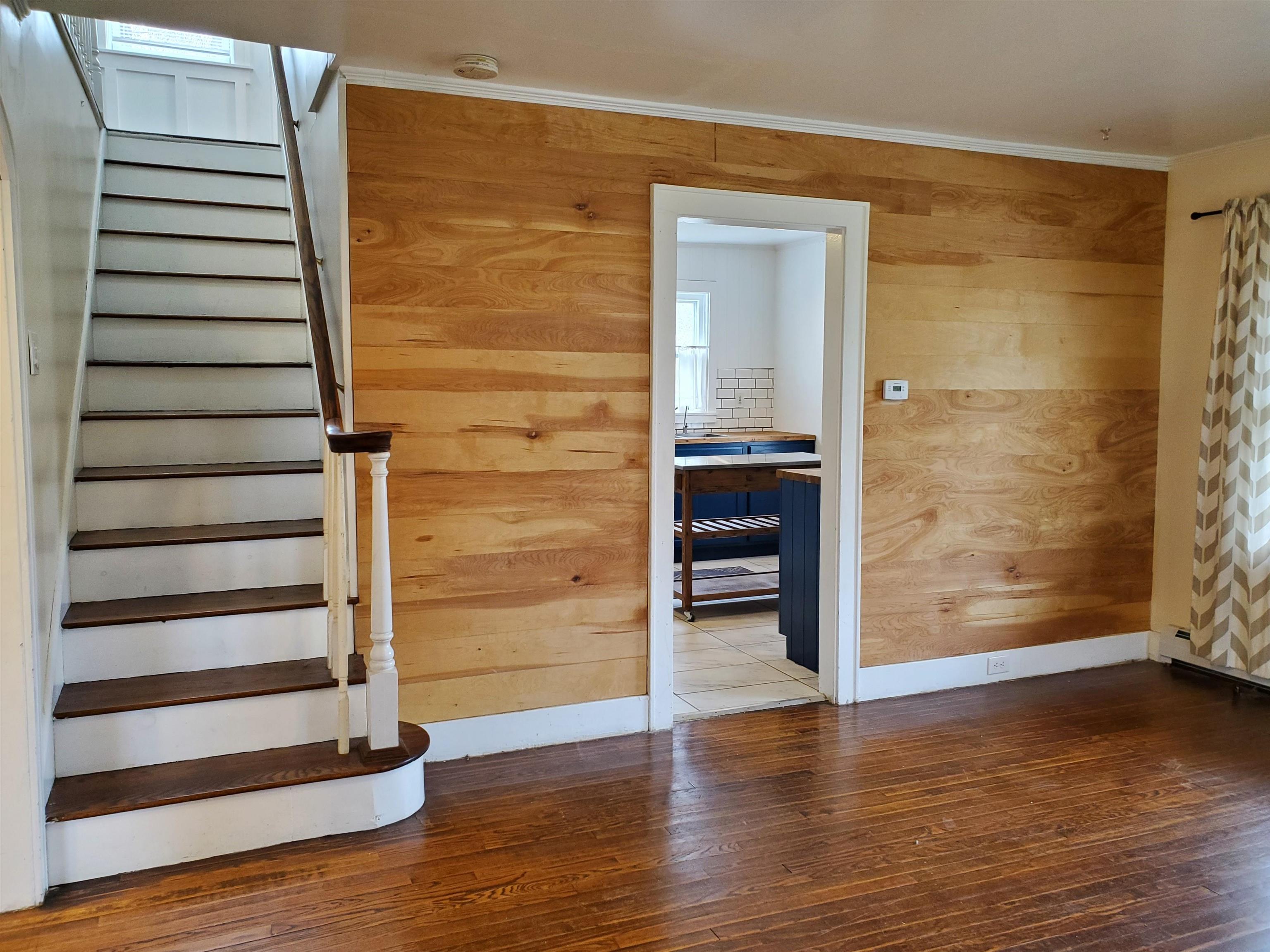 46 Pageant Street Bennington, VT 05201 - Photo 8 of 38