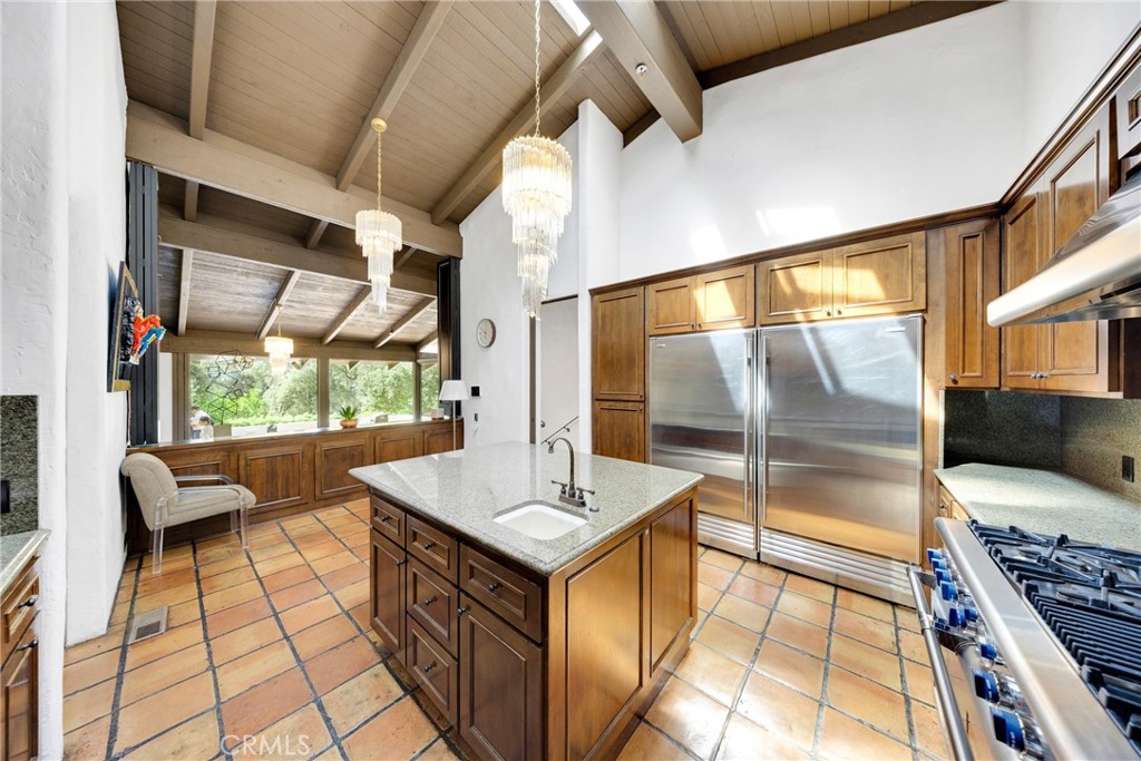 2300 Villa Heights Road Pasadena, CA 91107 - Photo 22 of 60