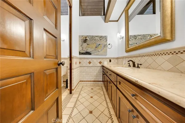$15,000 | 2300 Villa Heights Road, Pasadena, CA 91107