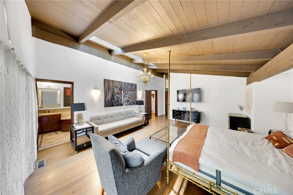 2300 Villa Heights Road Pasadena, CA 91107 - Photo 33 of 60