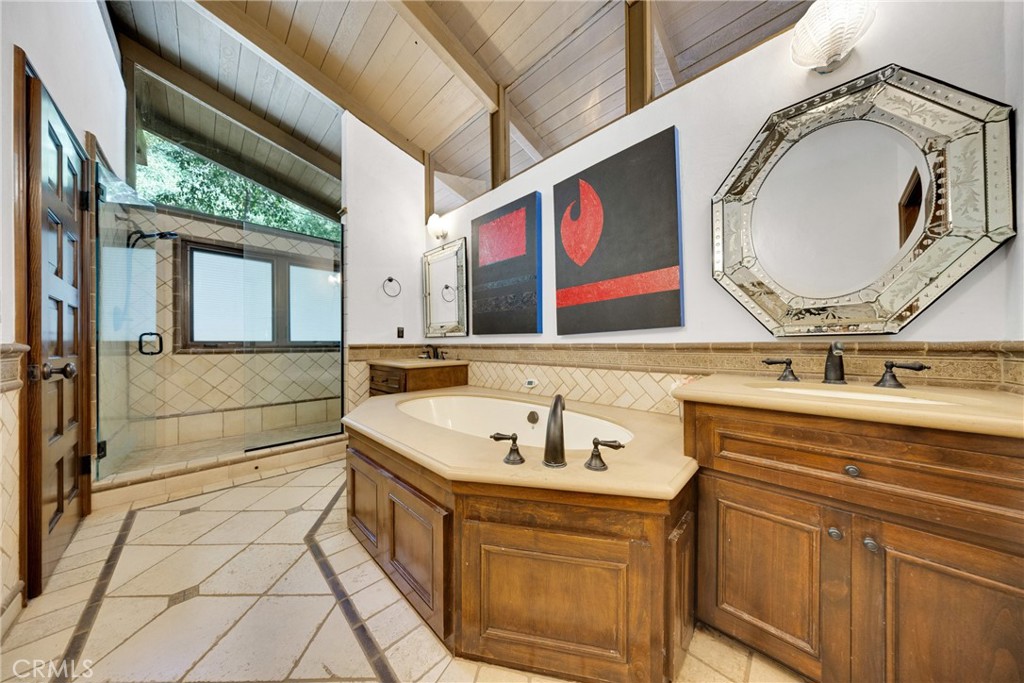 2300 Villa Heights Road Pasadena, CA 91107 - Photo 35 of 60