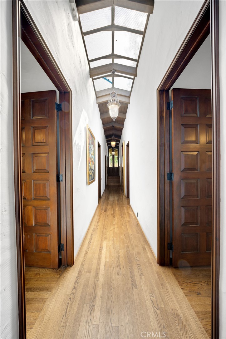 2300 Villa Heights Road Pasadena, CA 91107 - Photo 36 of 60