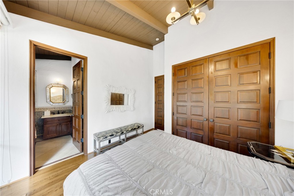 2300 Villa Heights Road Pasadena, CA 91107 - Photo 40 of 60