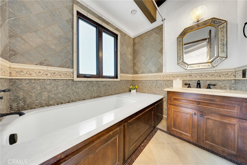 2300 Villa Heights Road Pasadena, CA 91107 - Photo 41 of 60