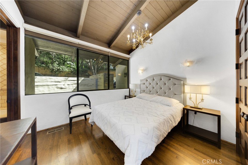 2300 Villa Heights Road Pasadena, CA 91107 - Photo 42 of 60