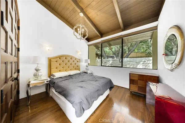 $15,000 | 2300 Villa Heights Road, Pasadena, CA 91107