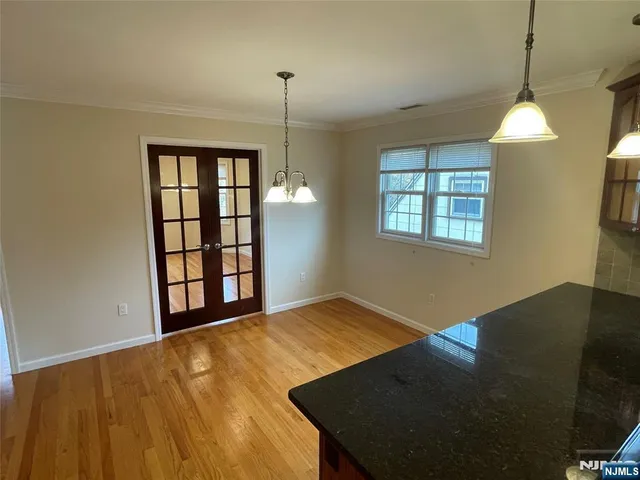 $3,150 | 292 Hemlock Terrace South, Unit 2, Teaneck, NJ 07666