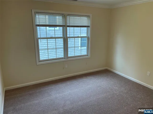 $3,150 | 292 Hemlock Terrace South, Unit 2, Teaneck, NJ 07666