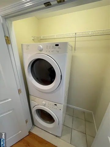 $3,150 | 292 Hemlock Terrace South, Unit 2, Teaneck, NJ 07666