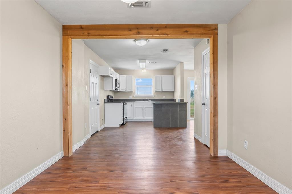 396 Bobcat Road Sanger, TX 76266 - Photo 13 of 39