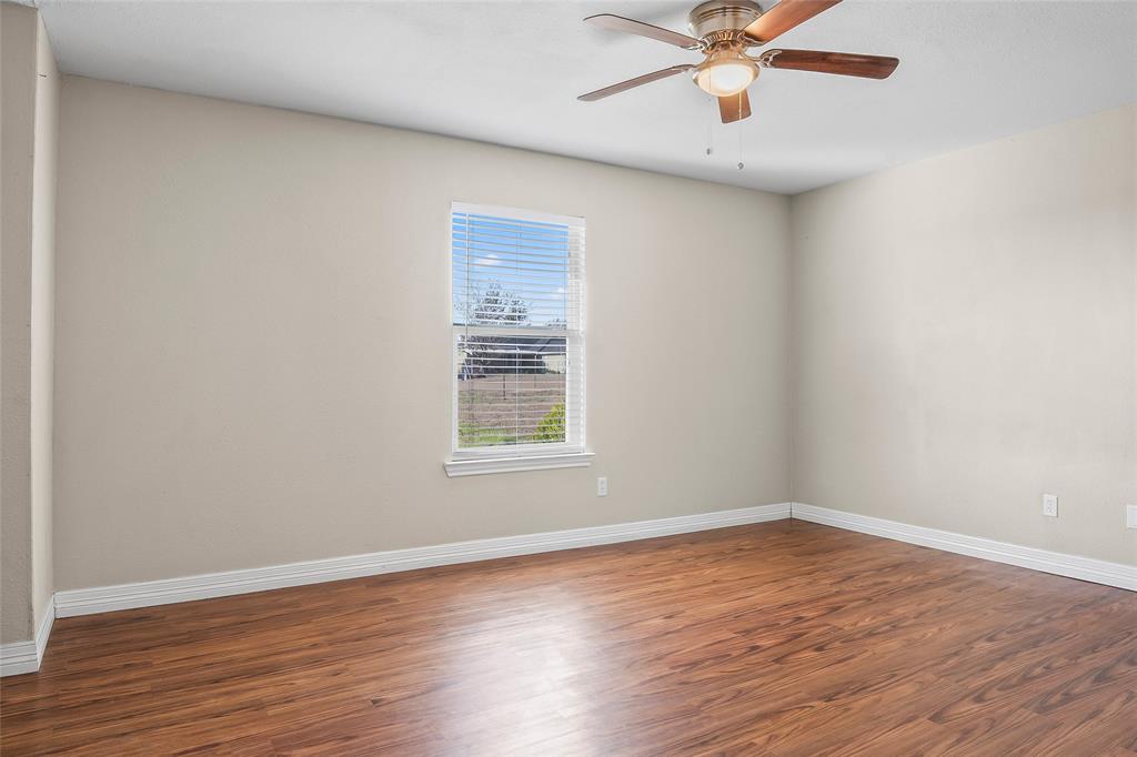 396 Bobcat Road Sanger, TX 76266 - Photo 14 of 39