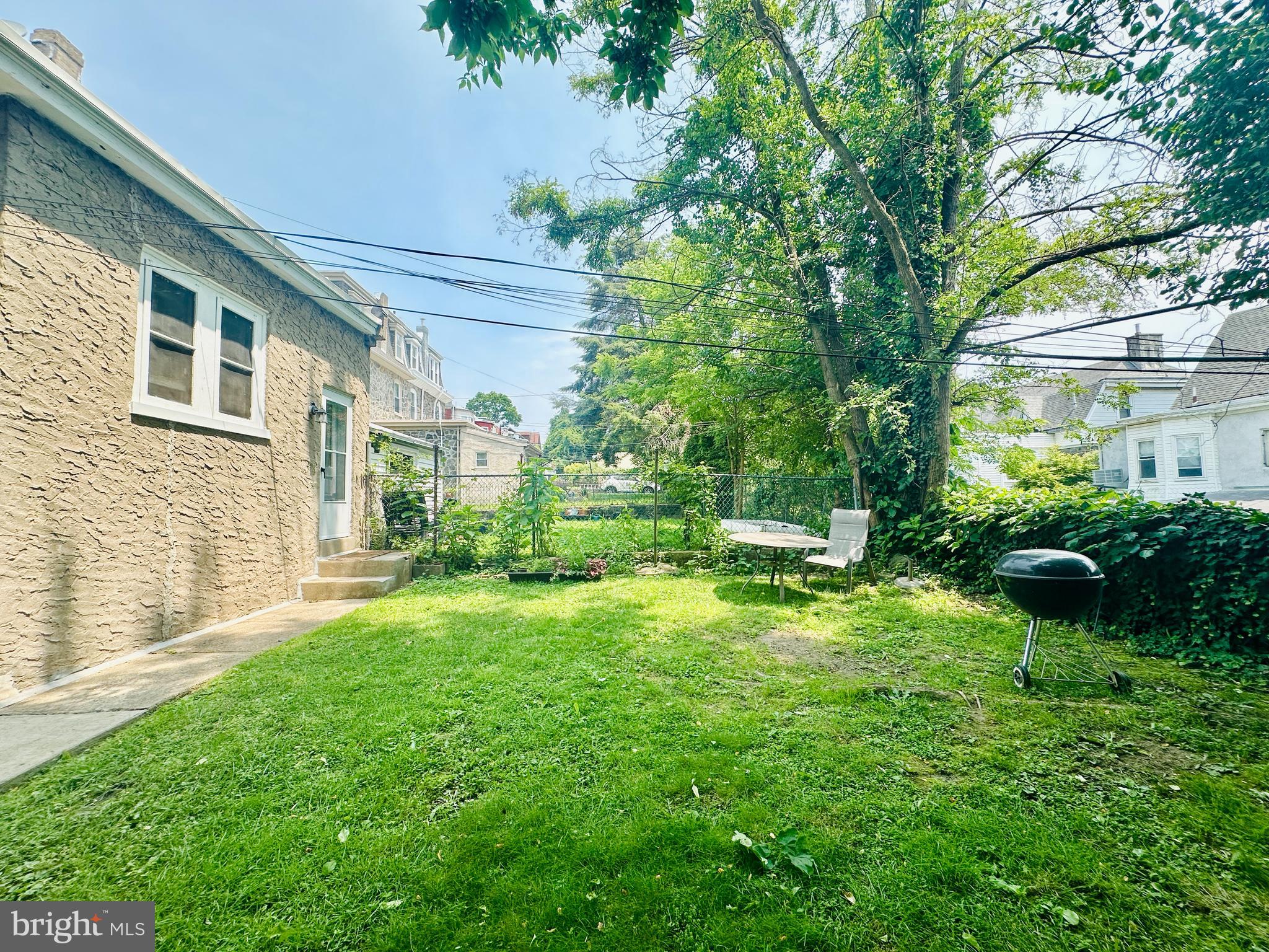 146 Sumac Street, Unit 3F Philadelphia, PA 19128 - Photo 7 of 9 Shared backyard